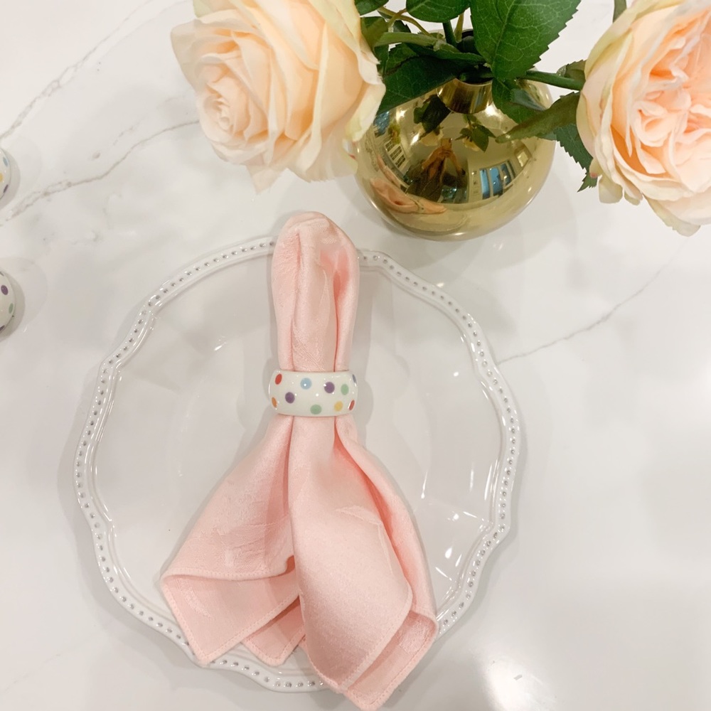 Set of 8 Fishs Eddy napkin rings